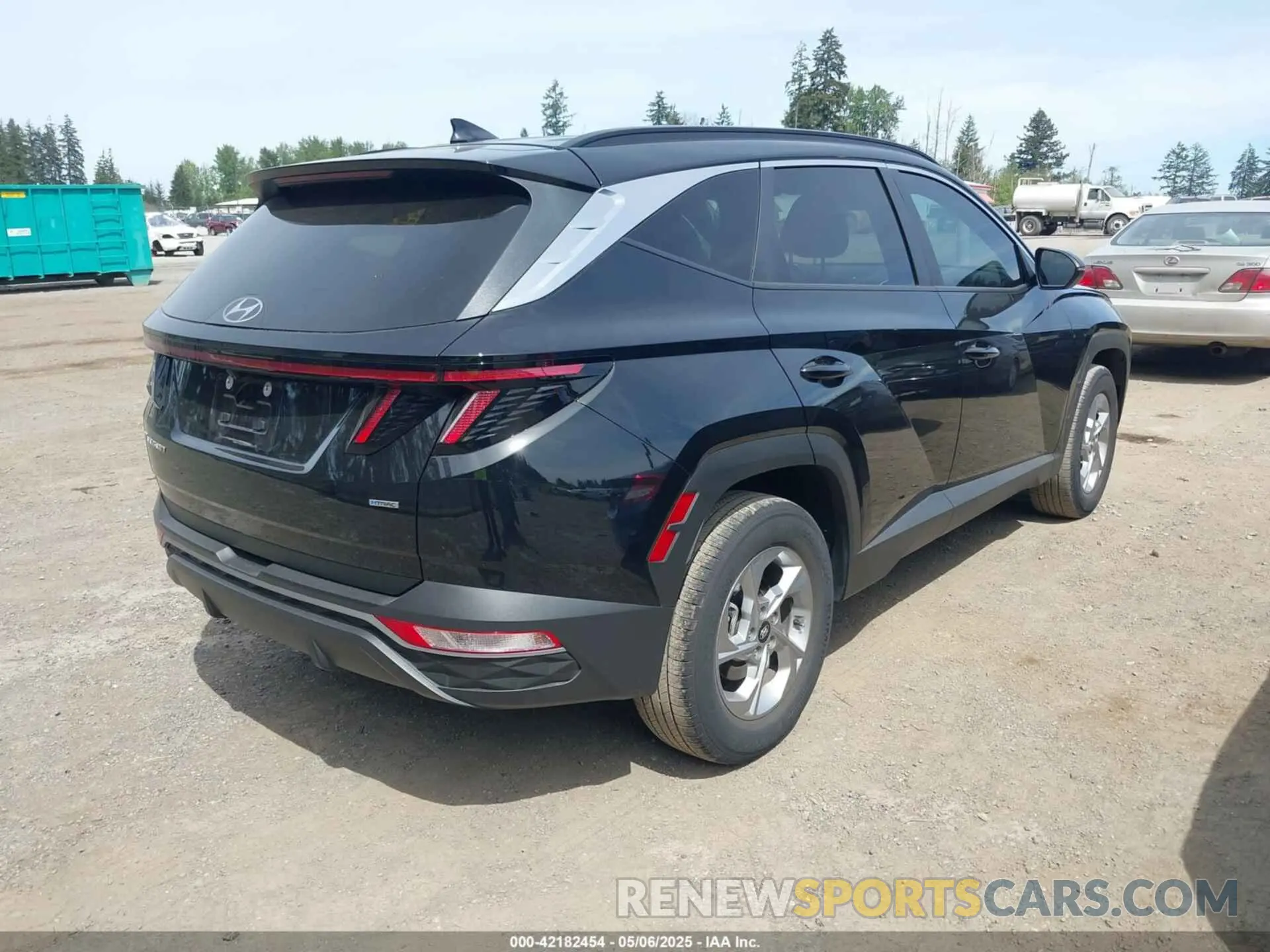 4 fotografías del automóvil dañado 5NMJBCAE7PH186091 HYUNDAI TUCSON 2023