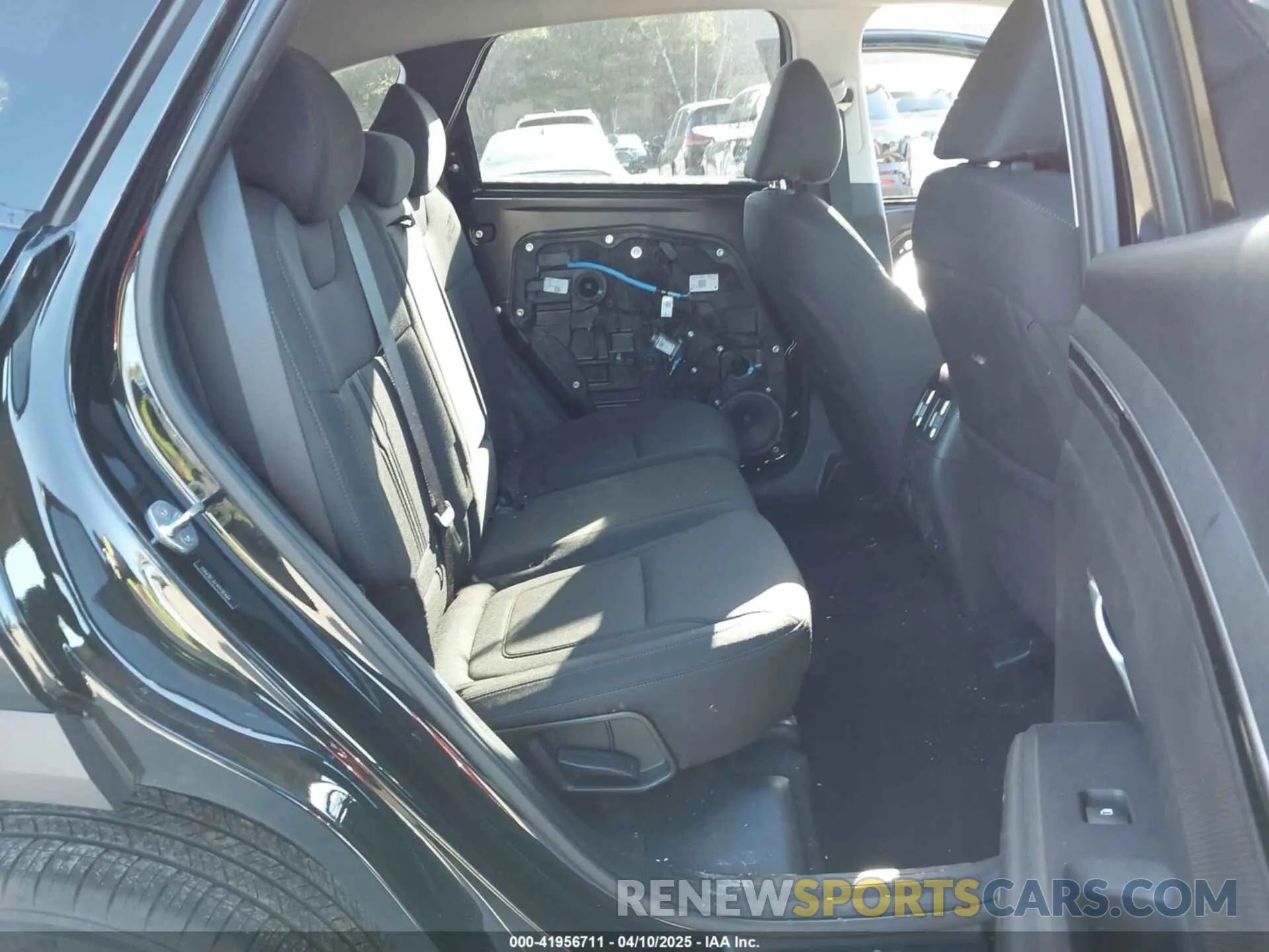 8 fotografías del automóvil dañado 5NMJBCAE9PH181684 HYUNDAI TUCSON 2023