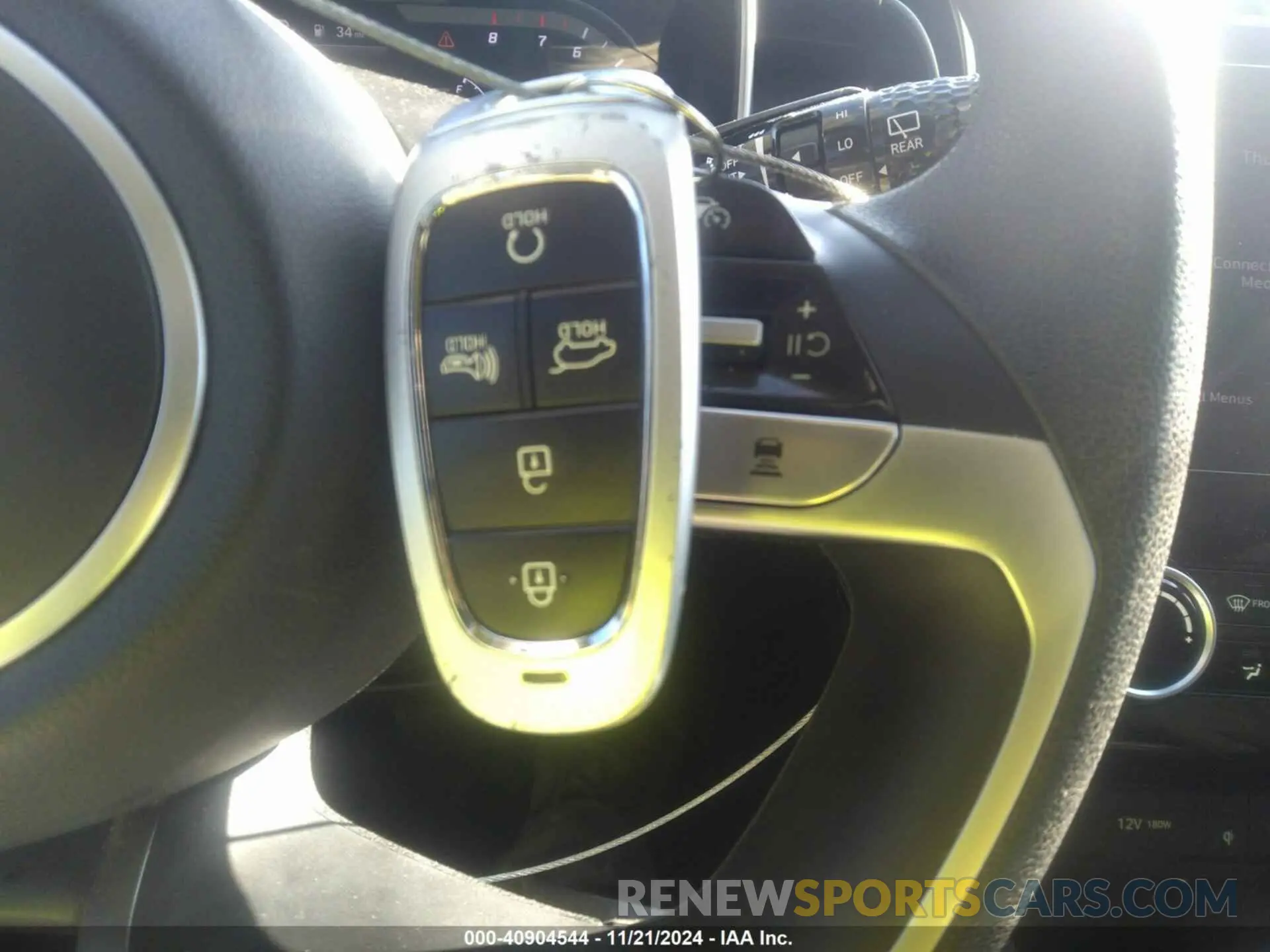 11 fotografías del automóvil dañado 5NMJBCAEXPH226213 HYUNDAI TUCSON 2023