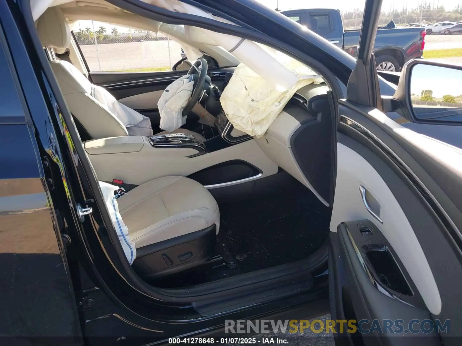5 fotografías del automóvil dañado 5NMJE3AE2PH284372 HYUNDAI TUCSON 2023