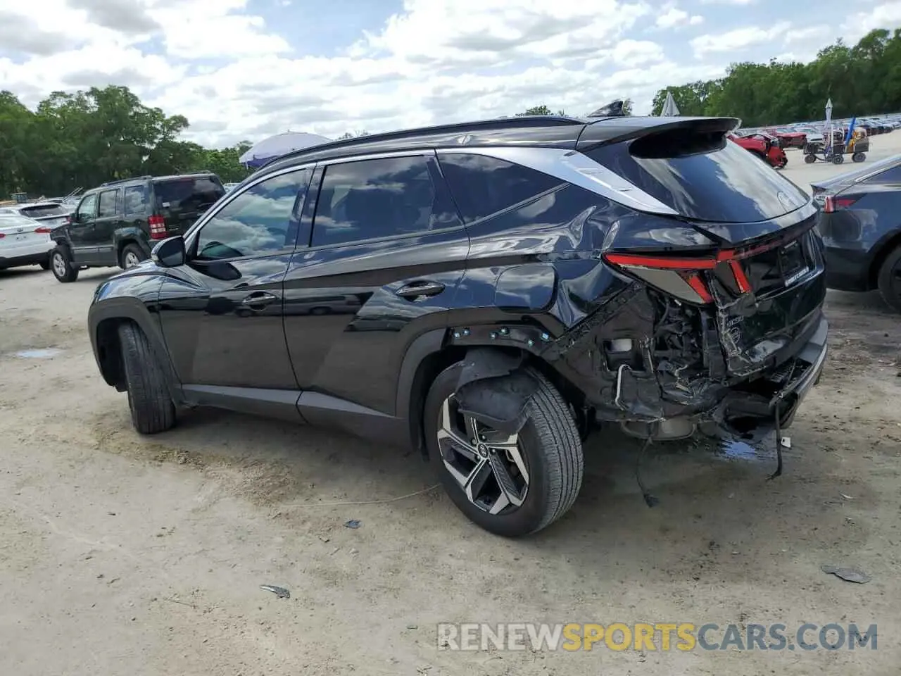 2 fotografías del automóvil dañado 5NMJE3AE5PH193578 HYUNDAI TUCSON 2023