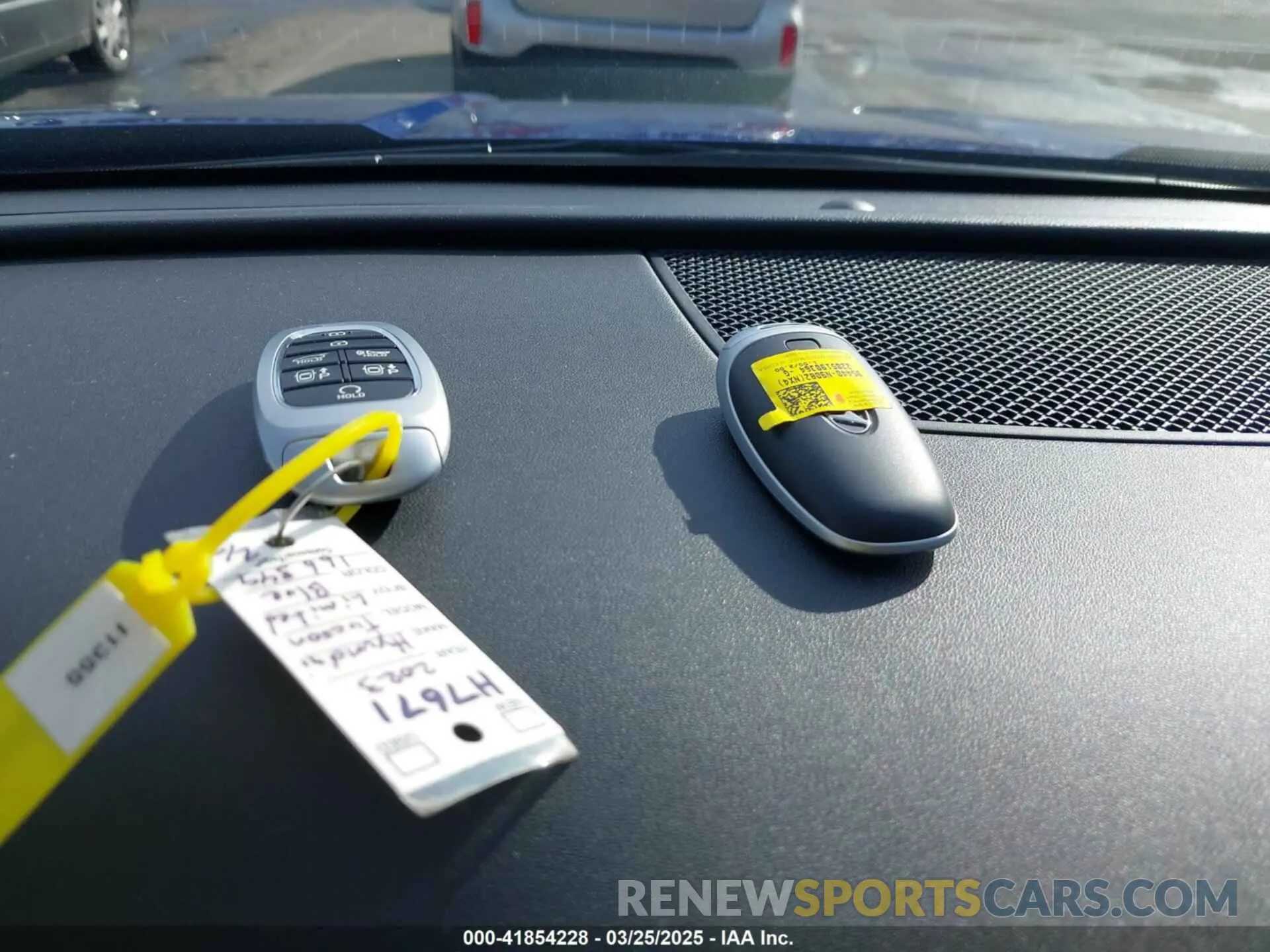 11 fotografías del automóvil dañado 5NMJECAE9PH166349 HYUNDAI TUCSON 2023