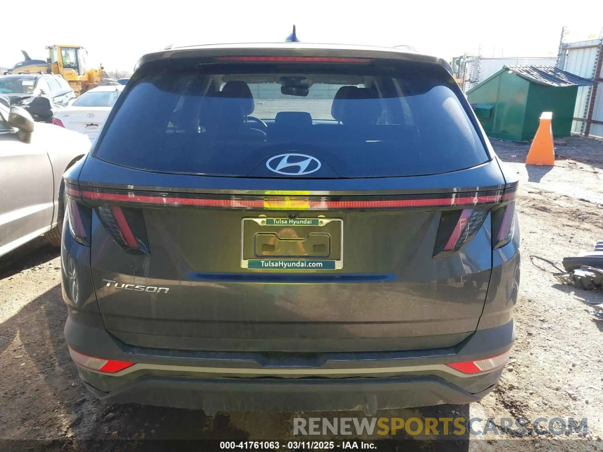 17 fotografías del automóvil dañado 5NMJF3AE0PH205620 HYUNDAI TUCSON 2023