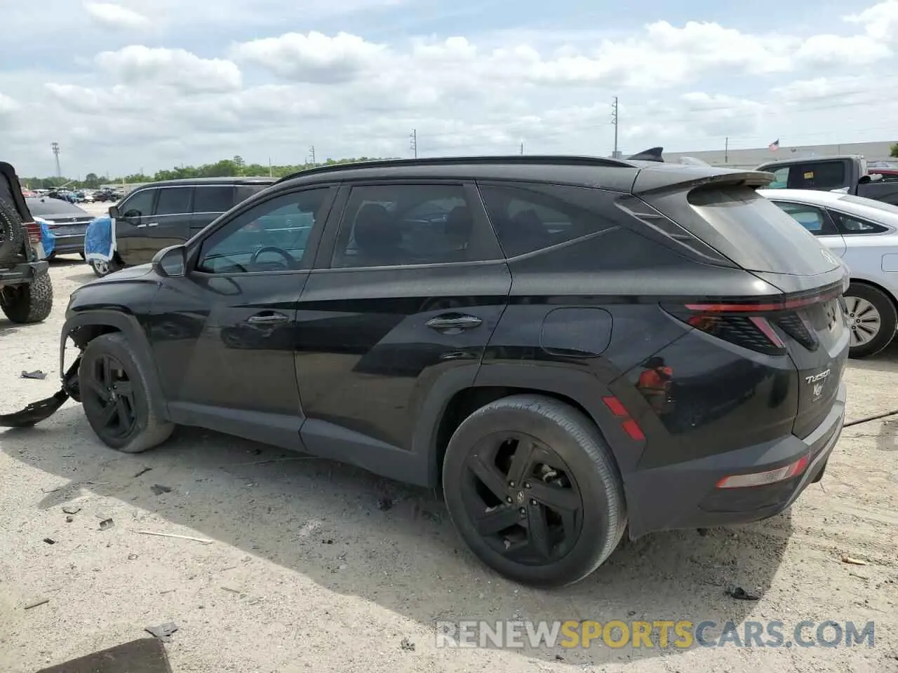 2 fotografías del automóvil dañado 5NMJF3AE0PH224524 HYUNDAI TUCSON 2023