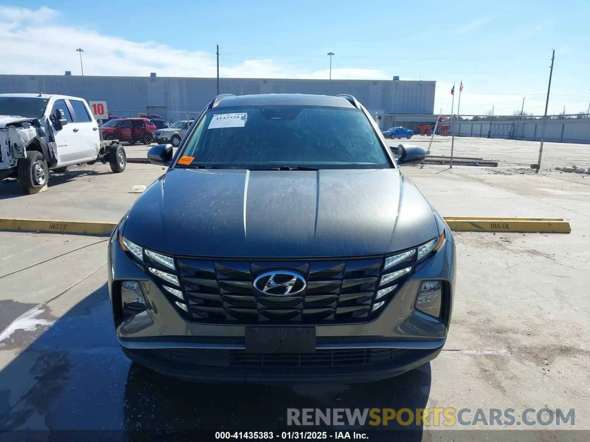 12 fotografías del automóvil dañado 5NMJF3AE0PH237189 HYUNDAI TUCSON 2023