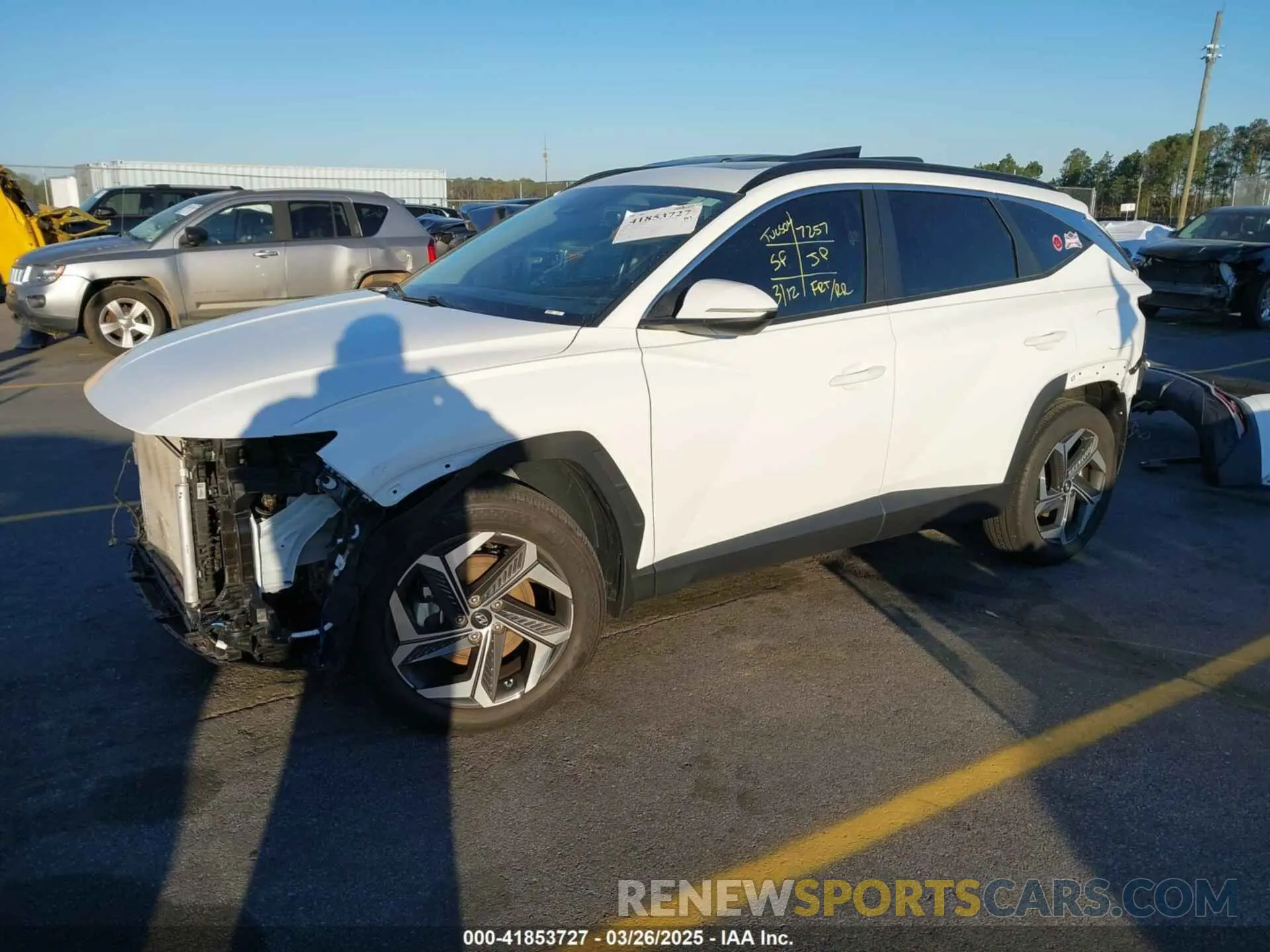 2 fotografías del automóvil dañado 5NMJF3AE5PH212269 HYUNDAI TUCSON 2023