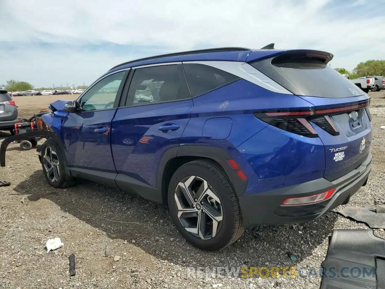 2 fotografías del automóvil dañado 5NMJF3AE5PH265585 HYUNDAI TUCSON 2023