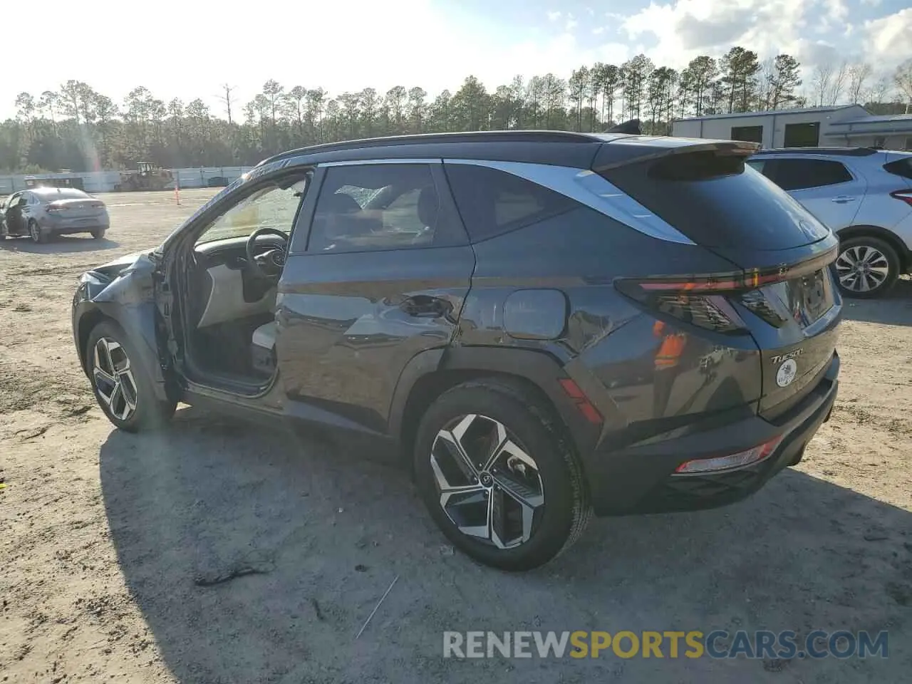 2 fotografías del automóvil dañado 5NMJF3AE7PH253924 HYUNDAI TUCSON 2023