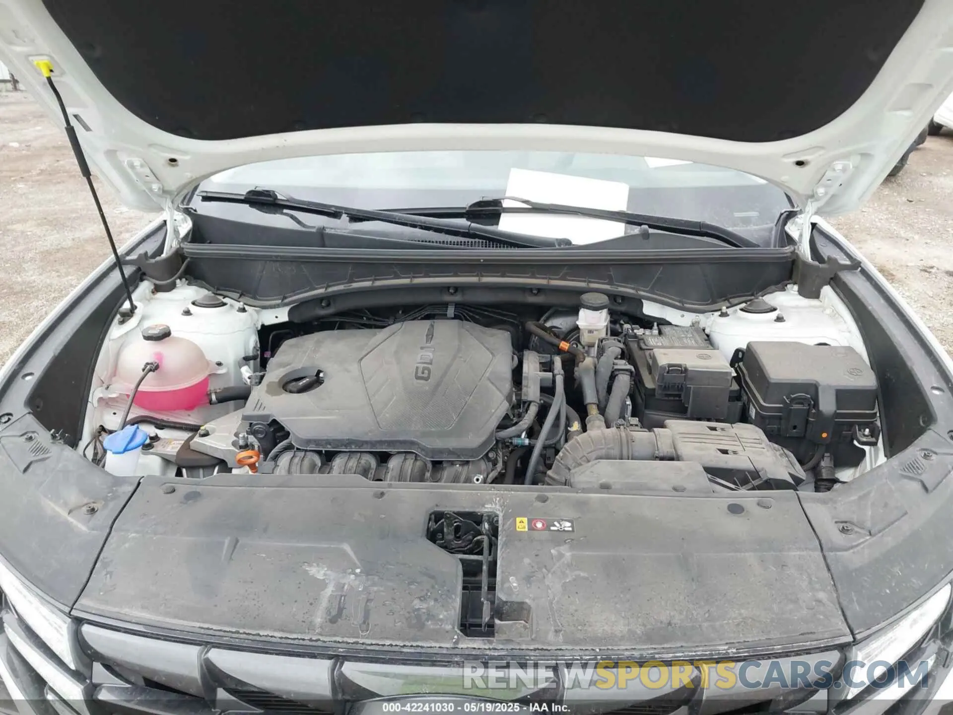 10 fotografías del automóvil dañado 5NMJFCAE0PH197194 HYUNDAI TUCSON 2023