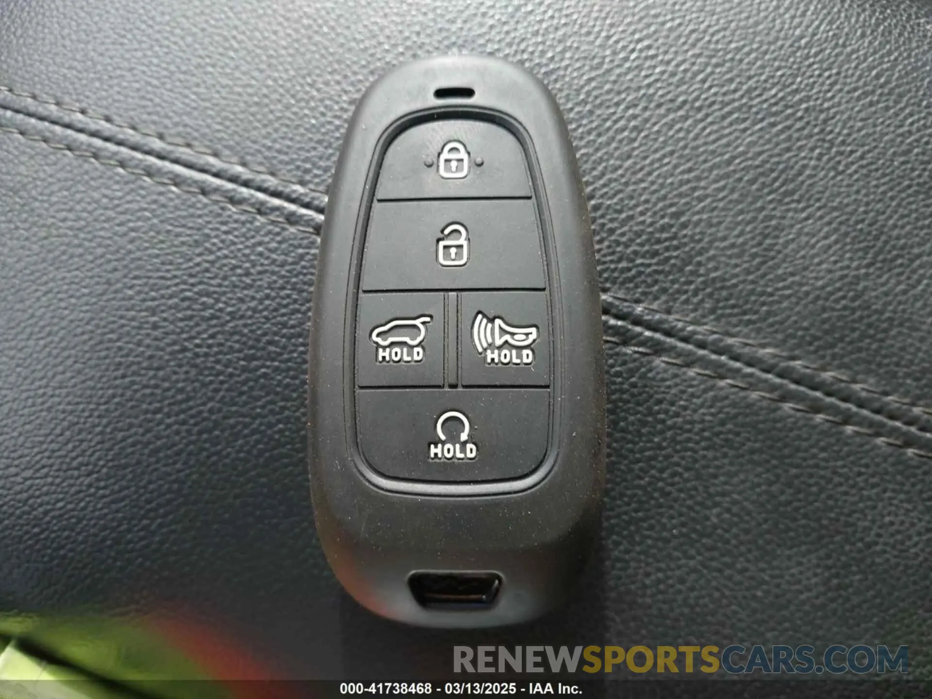 11 fotografías del automóvil dañado 5NMJFCAE0PH281533 HYUNDAI TUCSON 2023