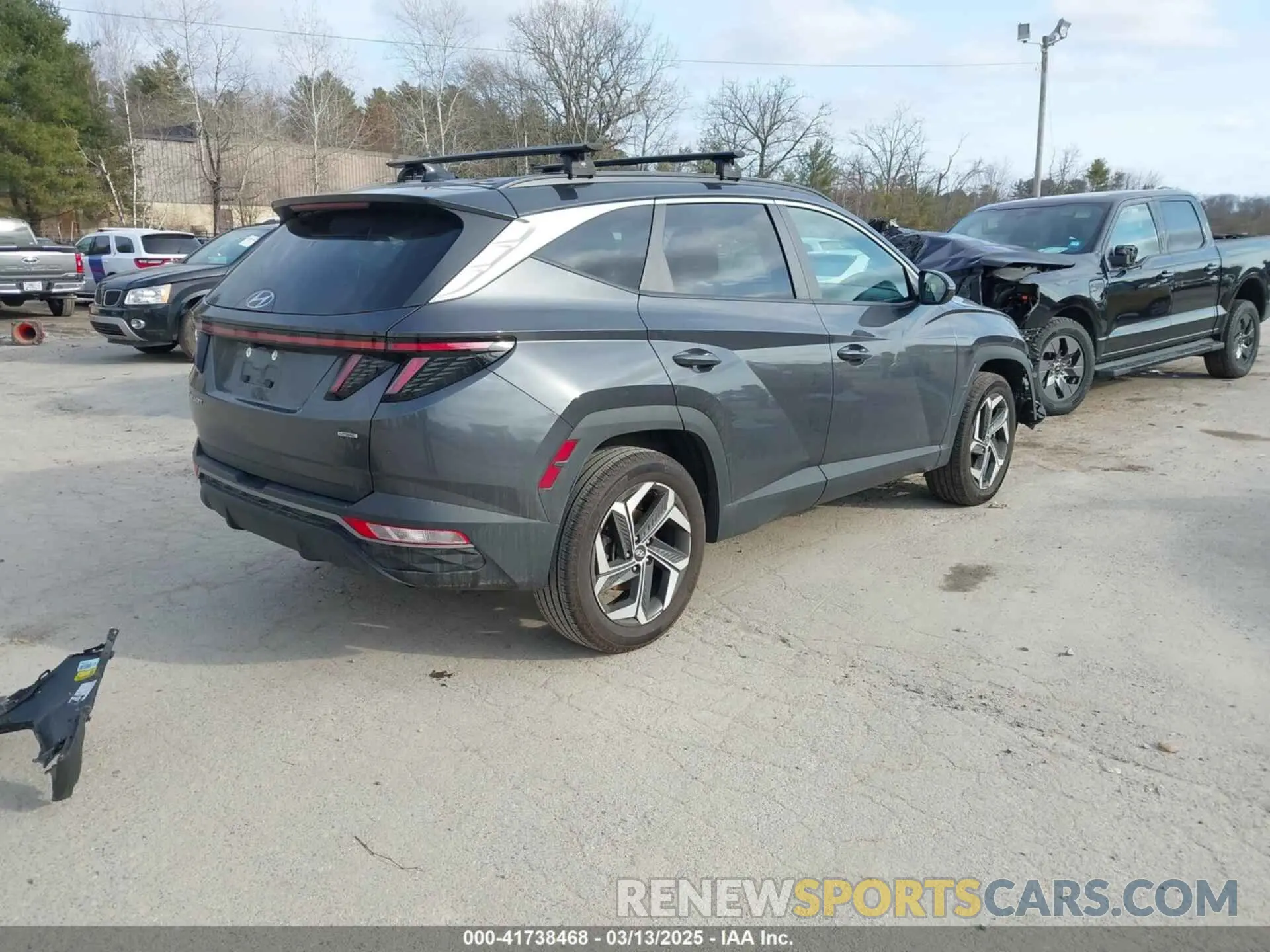 4 fotografías del automóvil dañado 5NMJFCAE0PH281533 HYUNDAI TUCSON 2023
