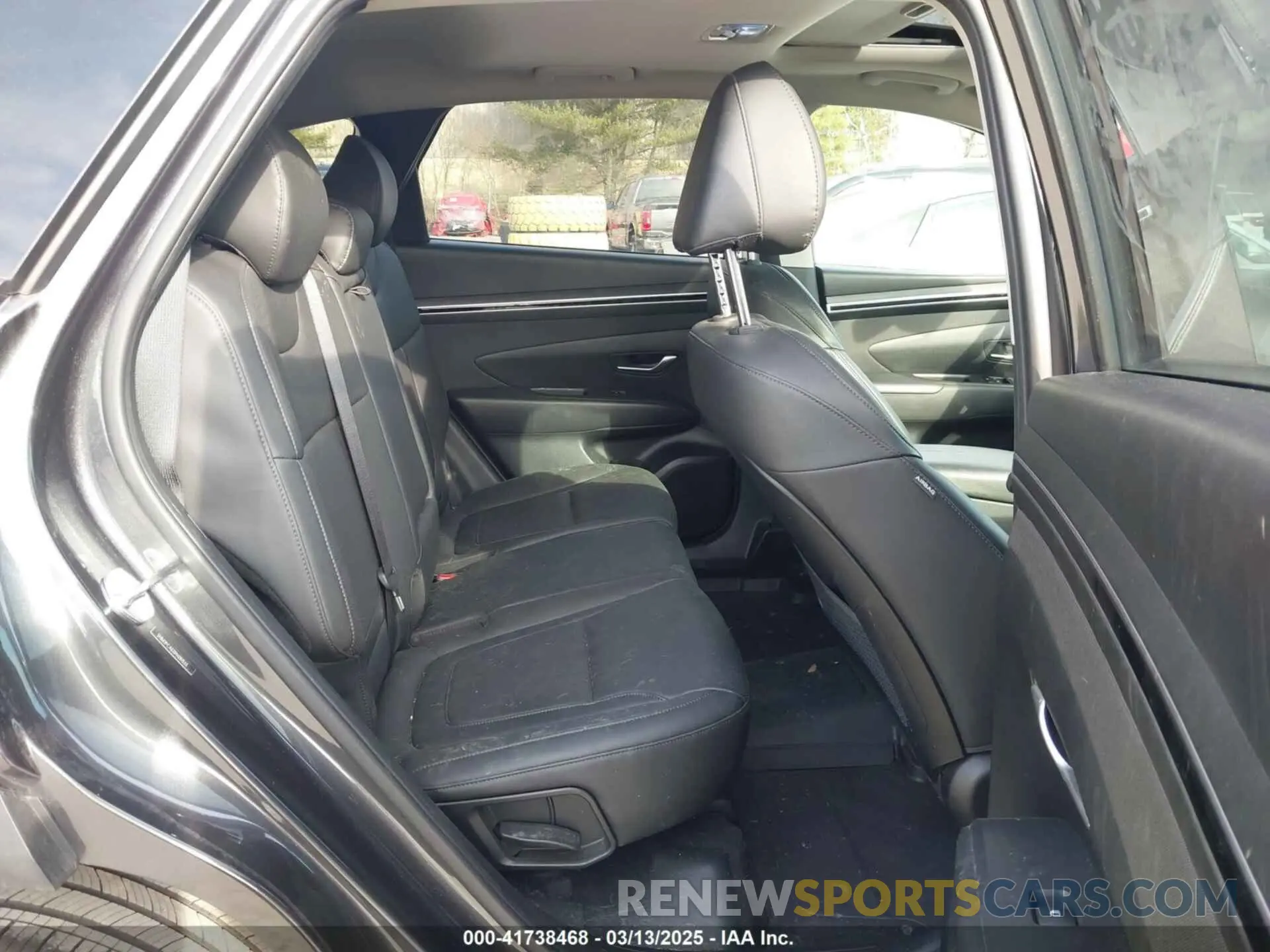 8 fotografías del automóvil dañado 5NMJFCAE0PH281533 HYUNDAI TUCSON 2023
