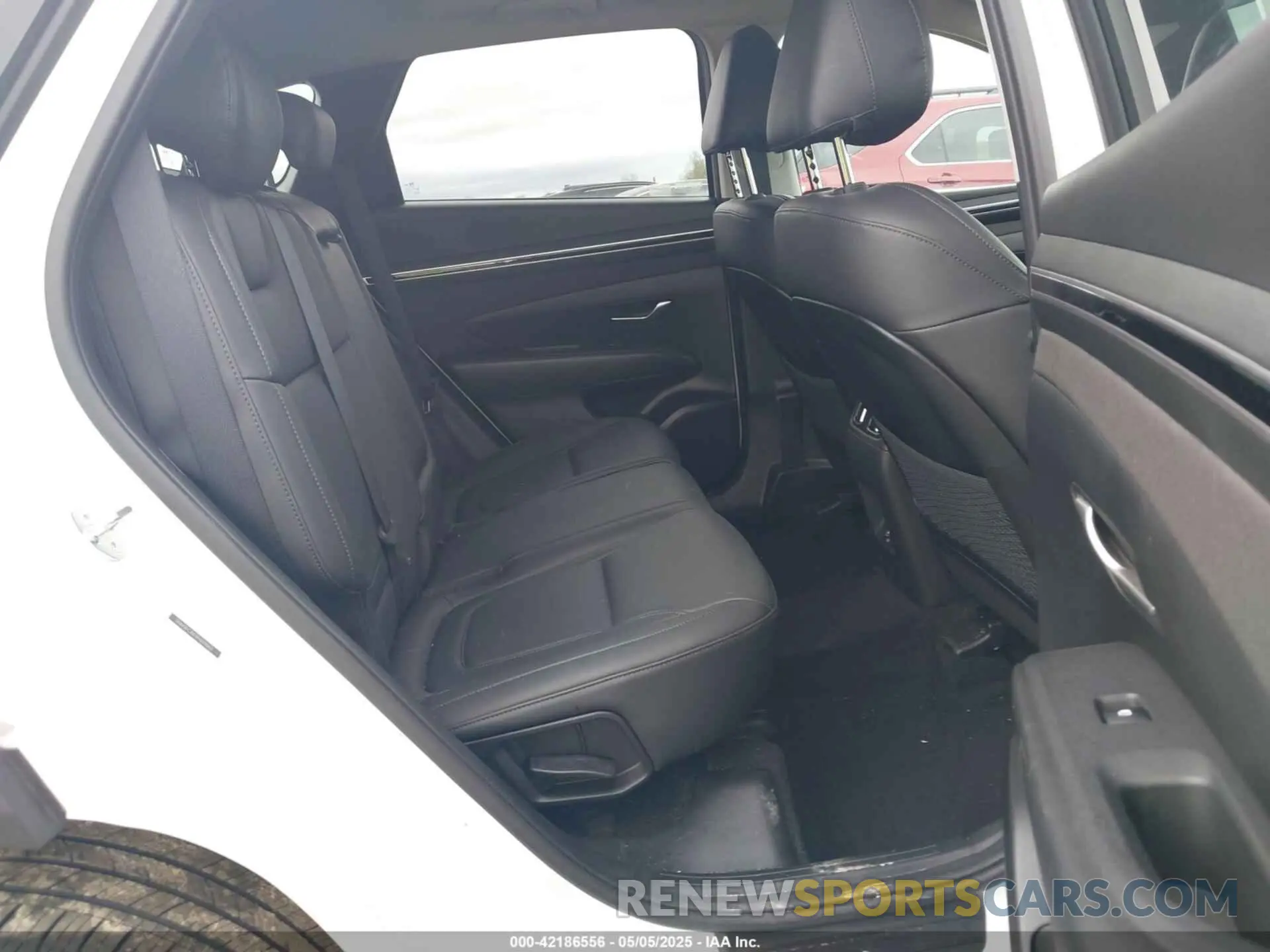 8 fotografías del automóvil dañado 5NMJFCAE1PH279063 HYUNDAI TUCSON 2023