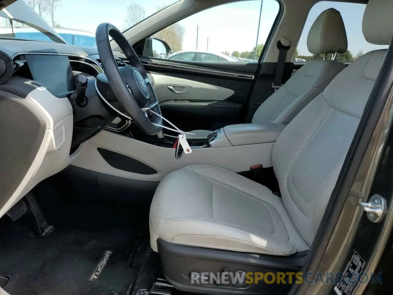 7 fotografías del automóvil dañado 5NMJFCAE3PH210830 HYUNDAI TUCSON 2023