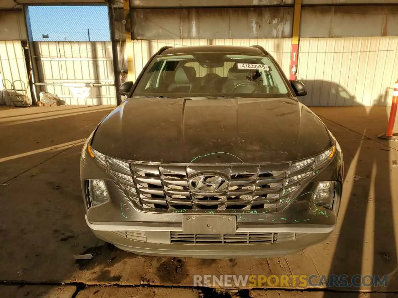 5 fotografías del automóvil dañado 5NMJFCAE4PH161475 HYUNDAI TUCSON 2023