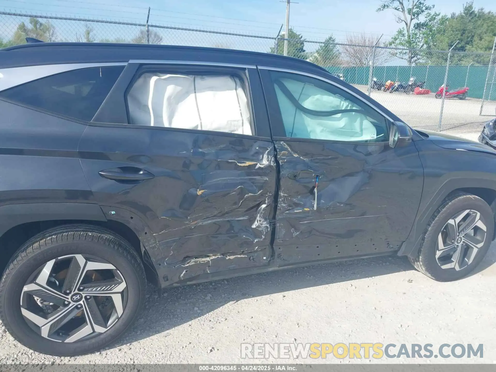 6 fotografías del automóvil dañado 5NMJFCAE5PH275999 HYUNDAI TUCSON 2023