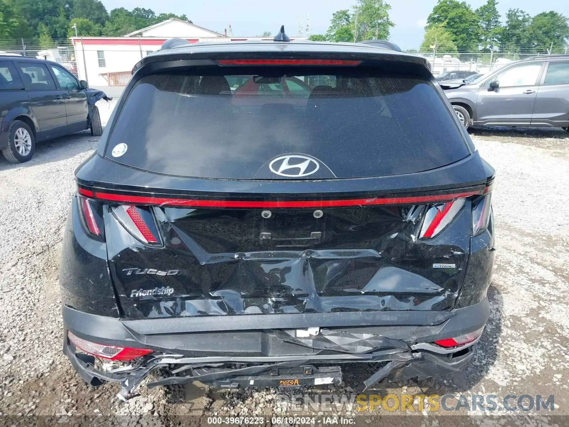 17 fotografías del automóvil dañado 5NMJFCAE7PH283232 HYUNDAI TUCSON 2023