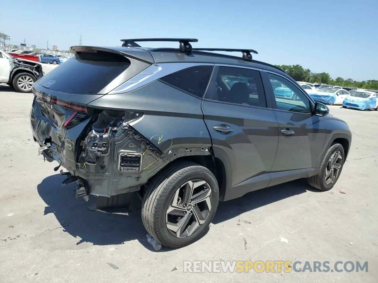 3 fotografías del automóvil dañado 5NMJFCAE8PH199842 HYUNDAI TUCSON 2023
