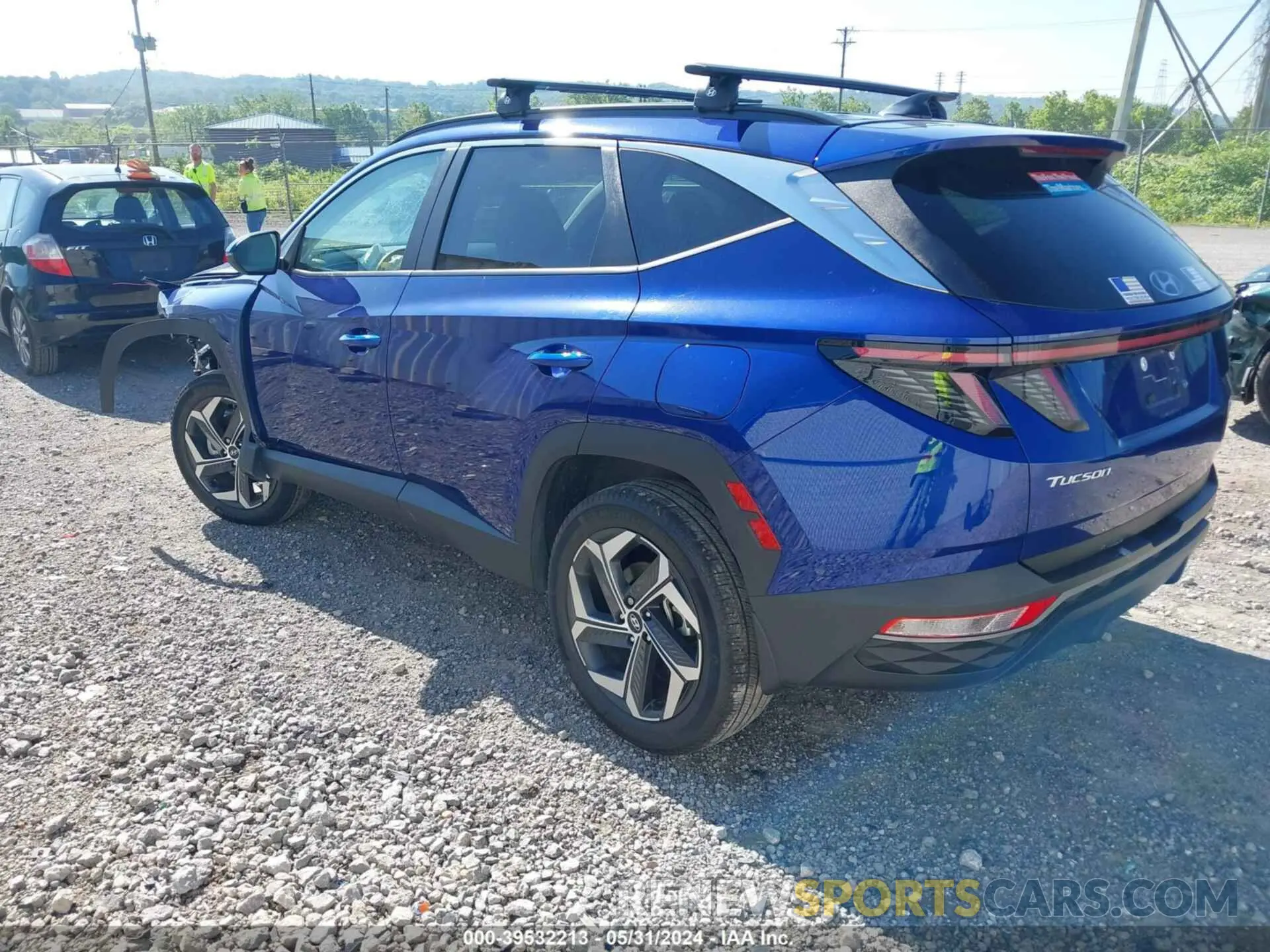 3 fotografías del automóvil dañado 5NMJFCAE8PH200374 HYUNDAI TUCSON 2023
