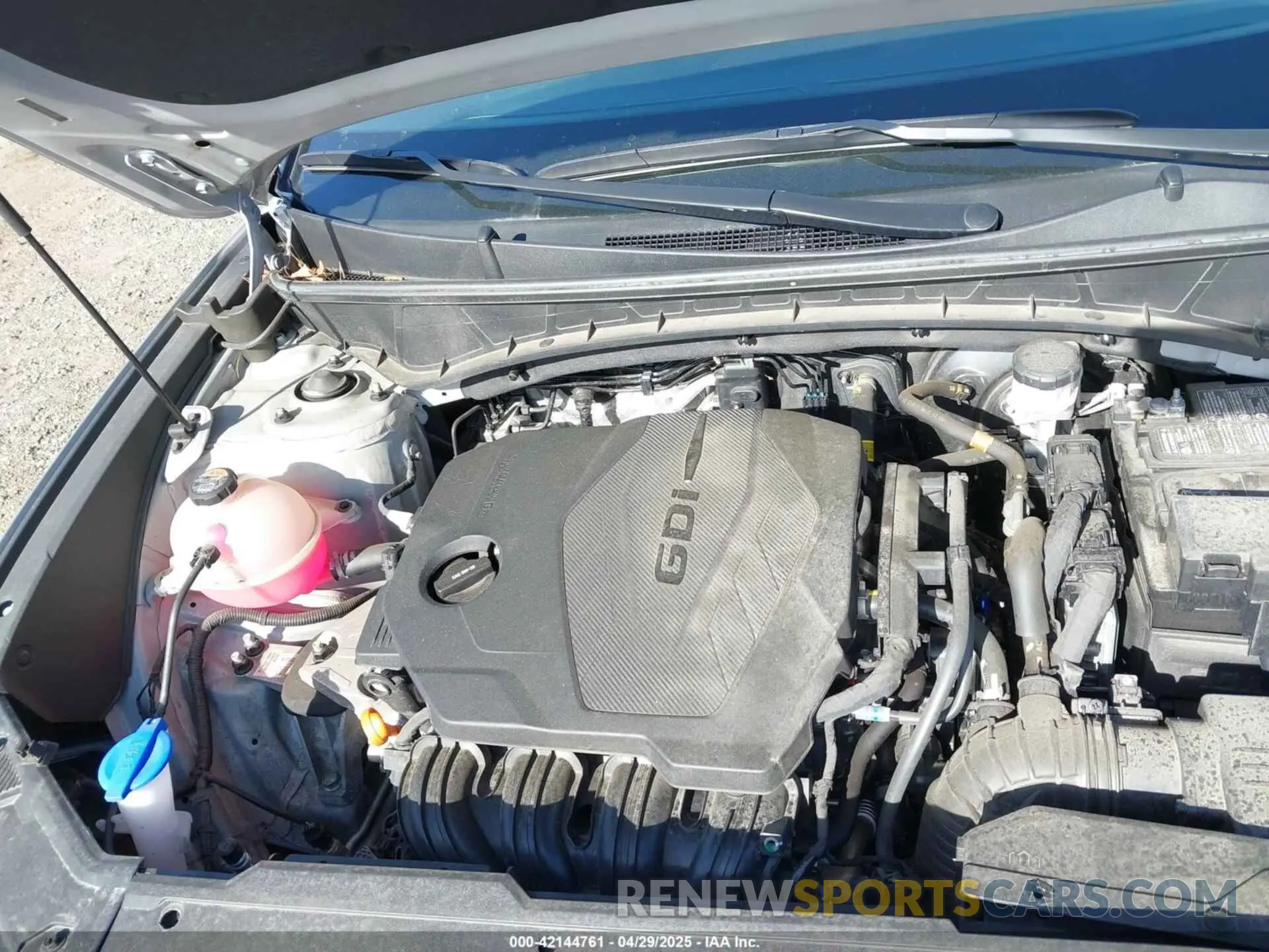 10 fotografías del automóvil dañado 5NMJFCAE9PH215739 HYUNDAI TUCSON 2023