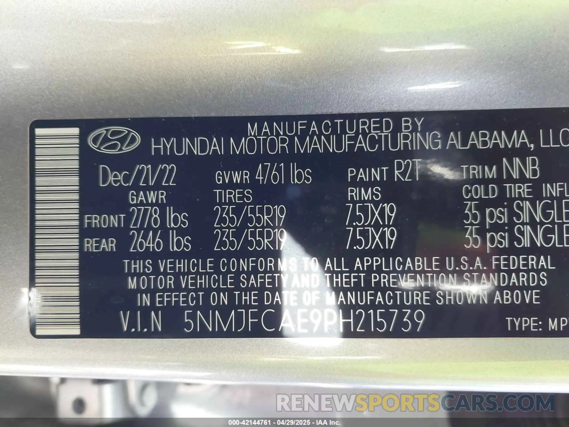 9 fotografías del automóvil dañado 5NMJFCAE9PH215739 HYUNDAI TUCSON 2023
