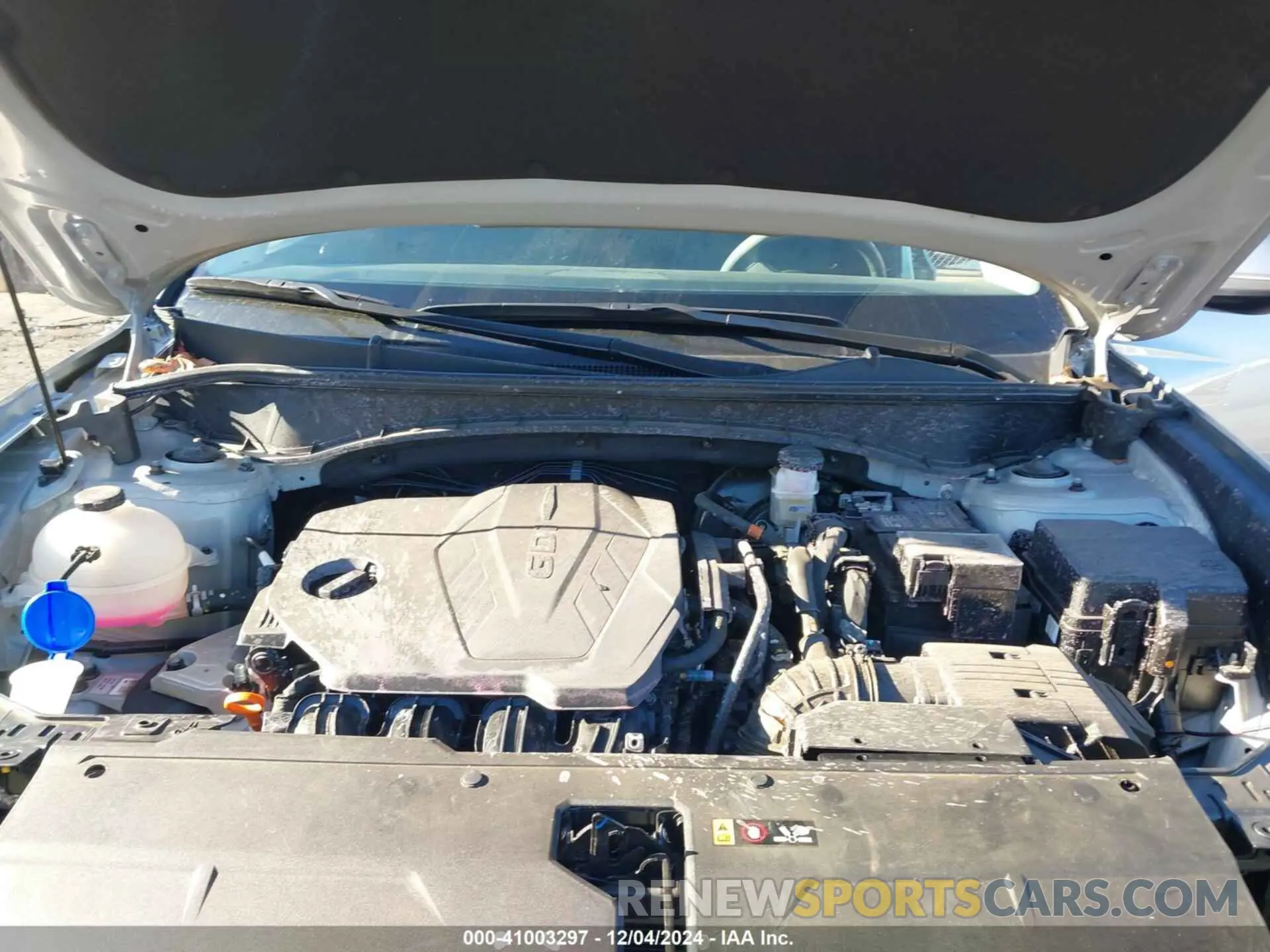 10 fotografías del automóvil dañado 5NMJFCAE9PH293499 HYUNDAI TUCSON 2023