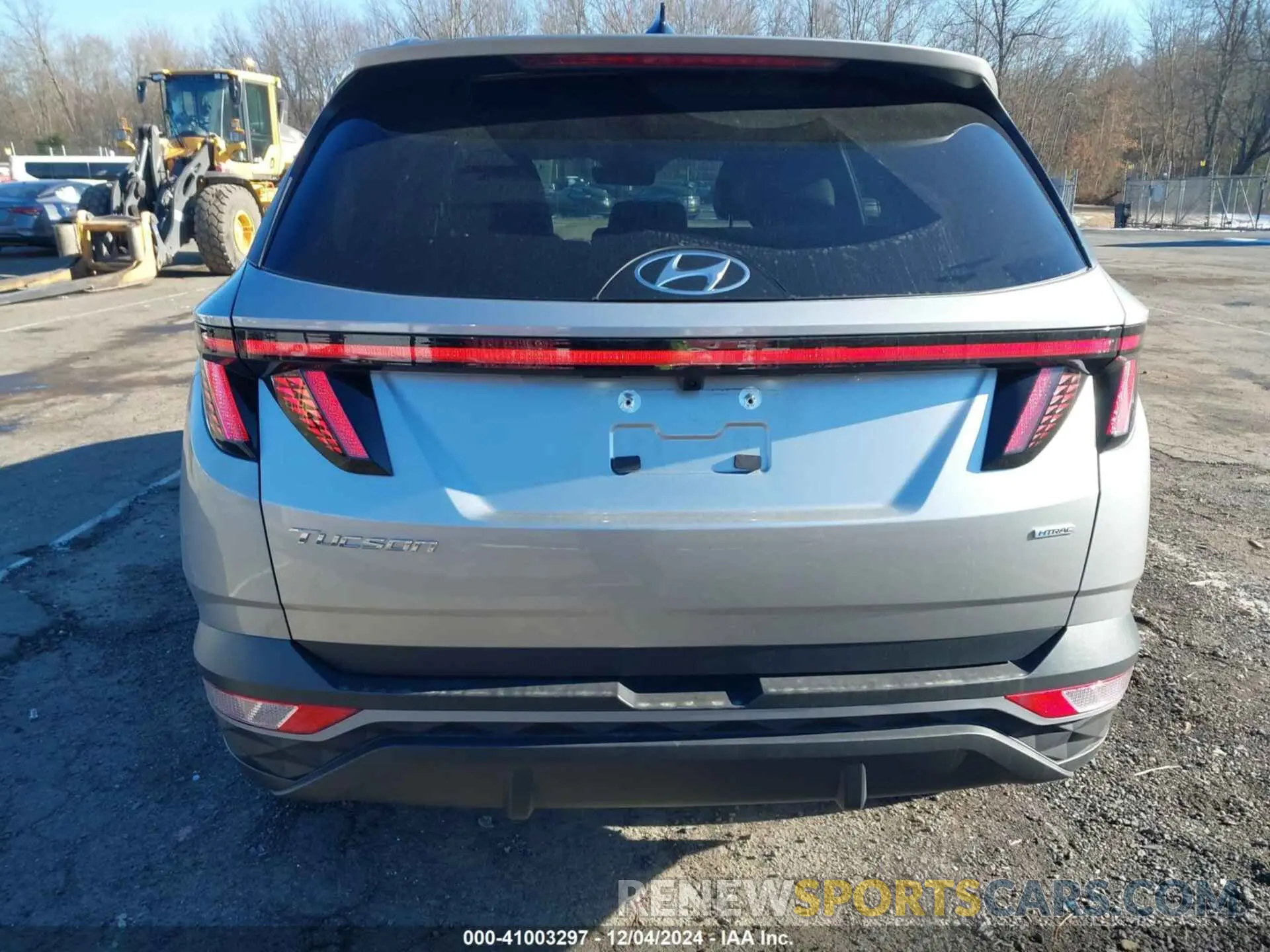 16 fotografías del automóvil dañado 5NMJFCAE9PH293499 HYUNDAI TUCSON 2023