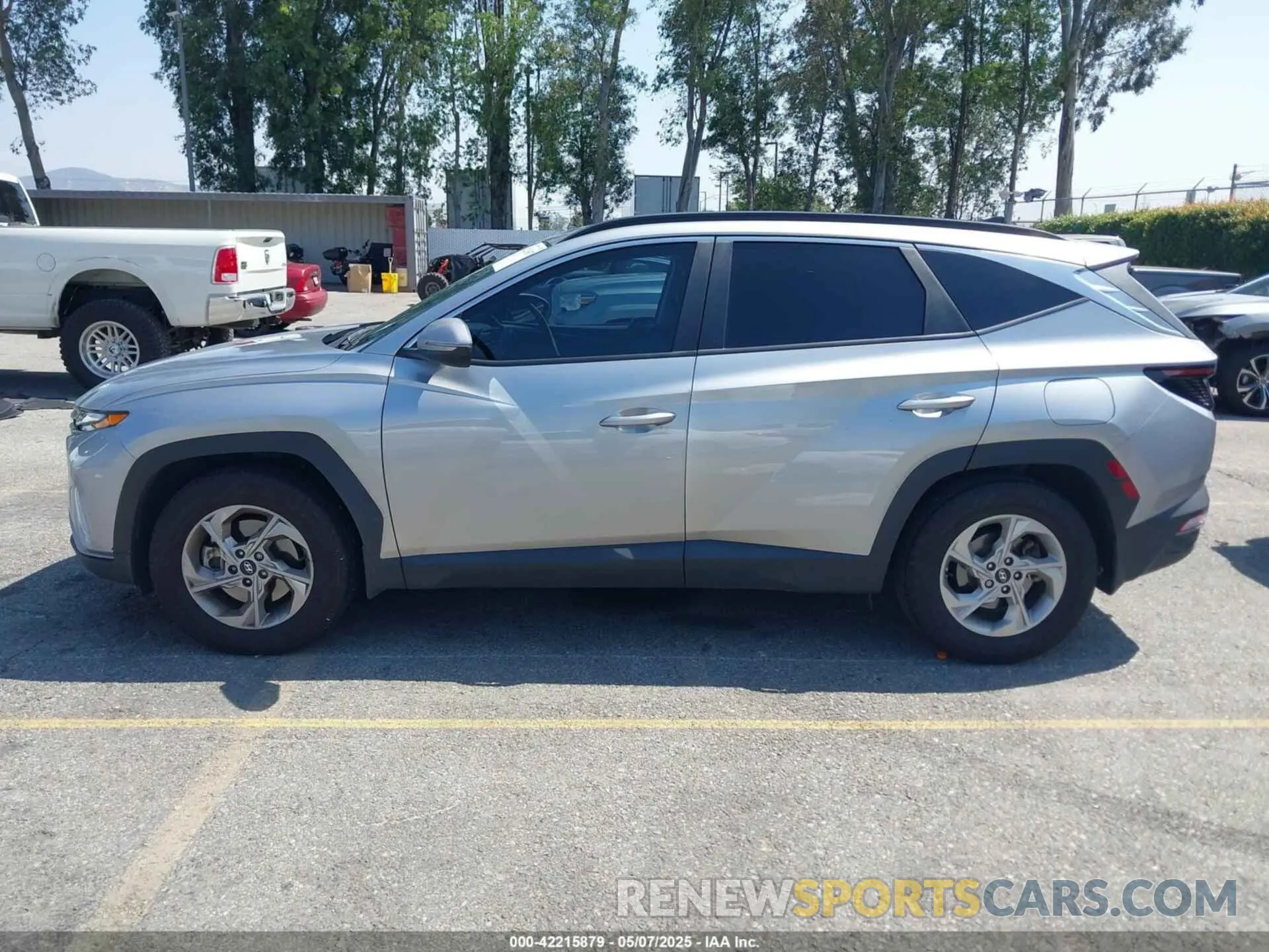 14 fotografías del automóvil dañado KM8JB3AE0PU225575 HYUNDAI TUCSON 2023