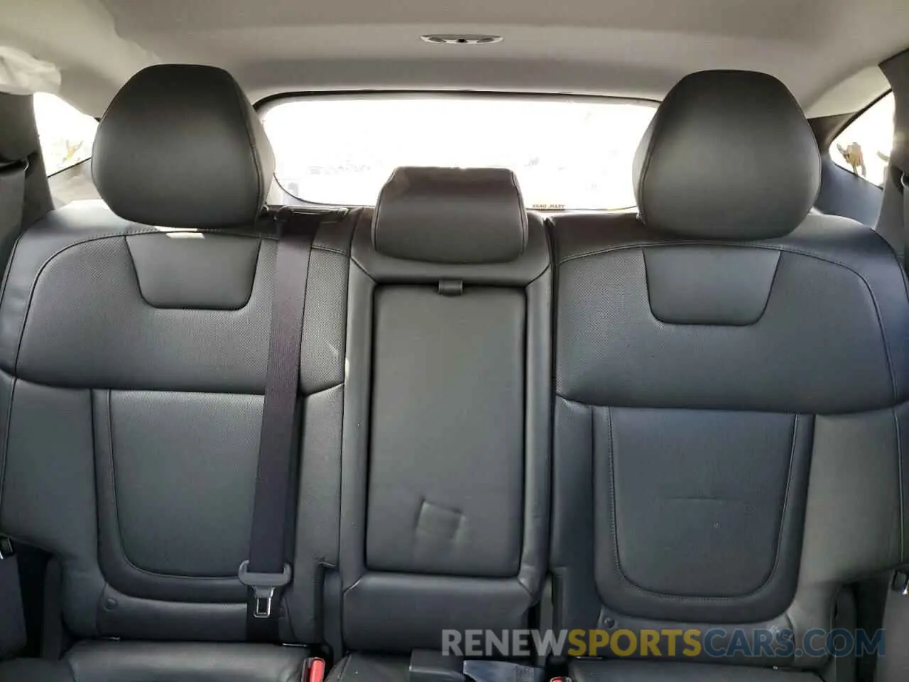 10 fotografías del automóvil dañado KM8JECA11PU106681 HYUNDAI TUCSON 2023