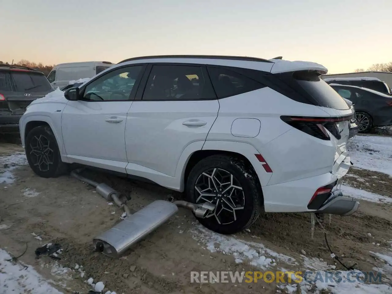 2 fotografías del automóvil dañado KM8JFCAE2PU186184 HYUNDAI TUCSON 2023