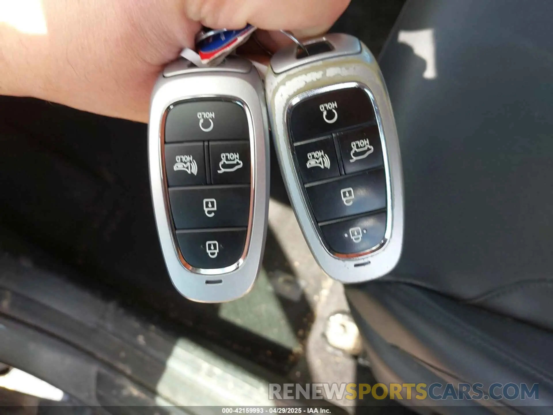 11 fotografías del automóvil dañado KM8JFCAE6PU176449 HYUNDAI TUCSON 2023