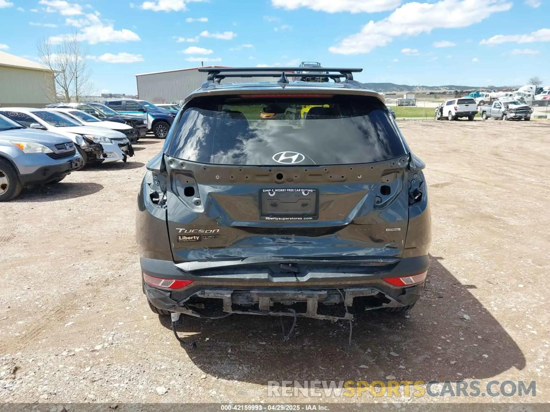 17 fotografías del automóvil dañado KM8JFCAE6PU176449 HYUNDAI TUCSON 2023