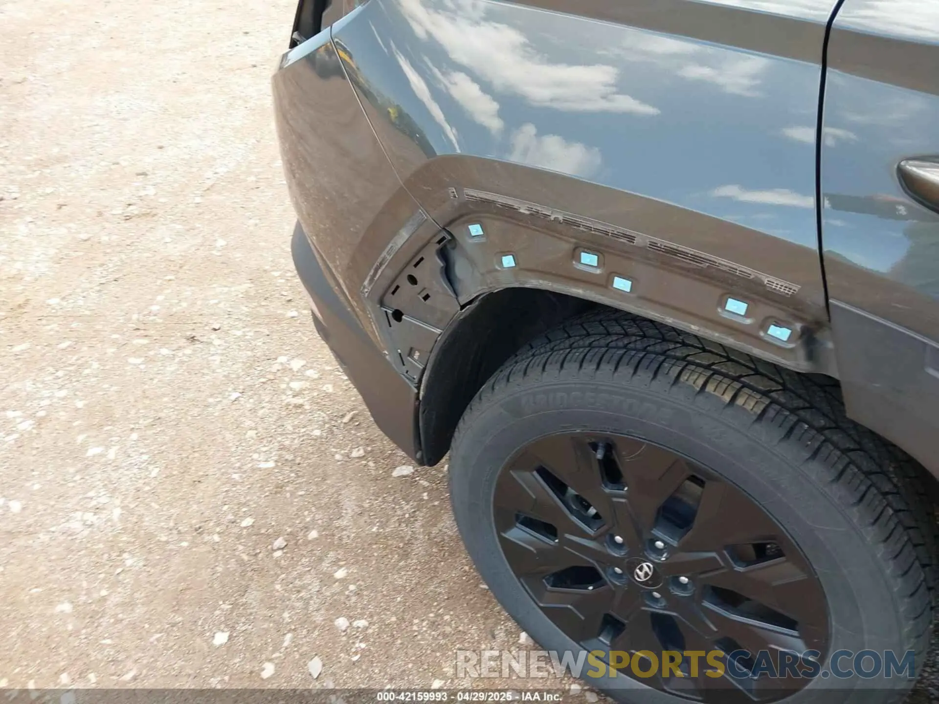 21 fotografías del automóvil dañado KM8JFCAE6PU176449 HYUNDAI TUCSON 2023
