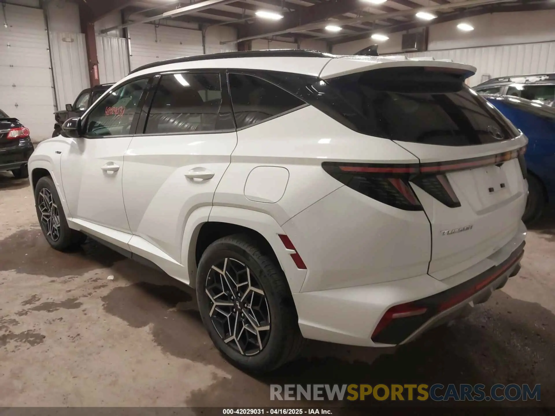3 fotografías del automóvil dañado KM8JFCAE8PU190188 HYUNDAI TUCSON 2023