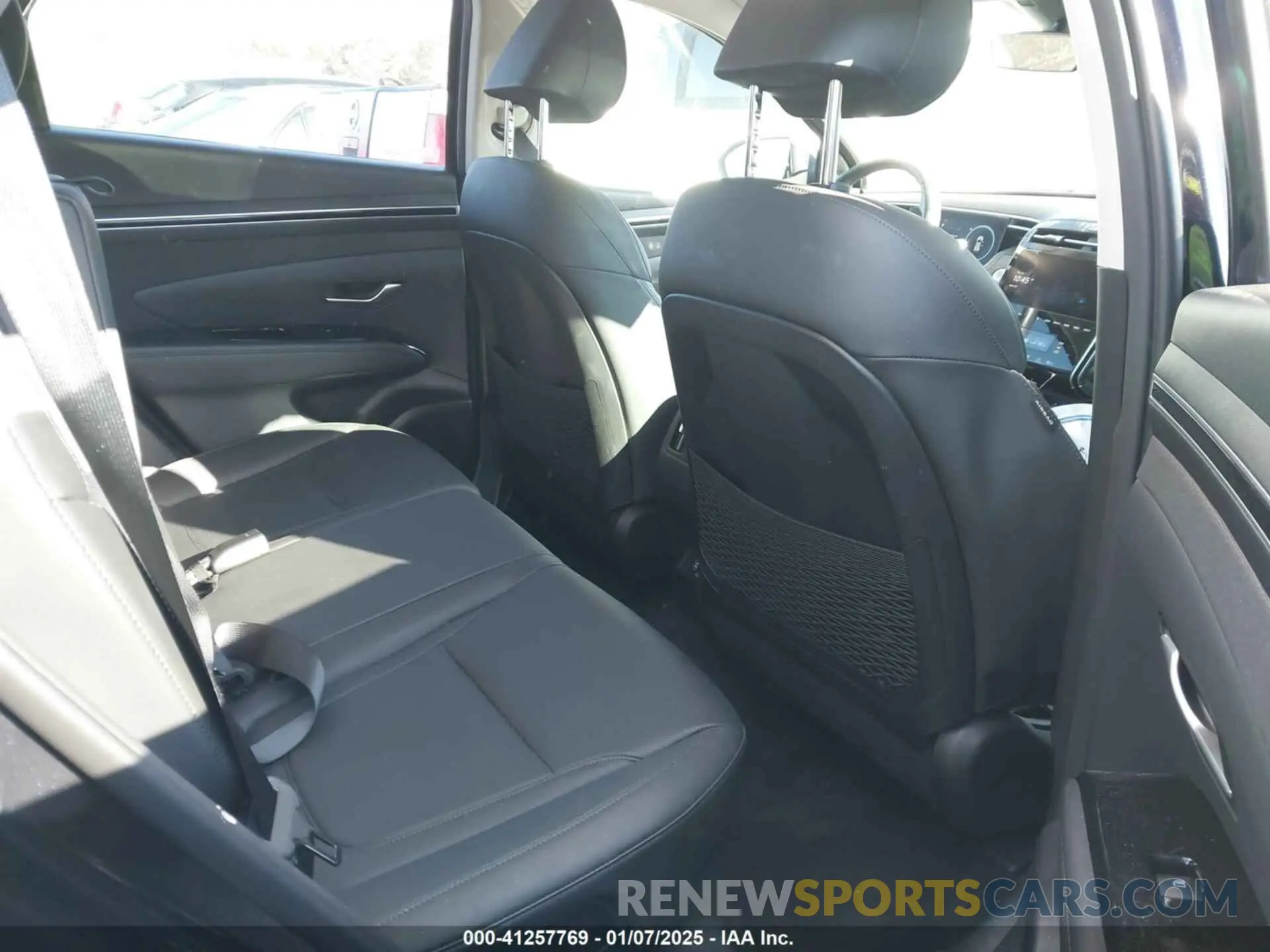 8 fotografías del automóvil dañado KM8JFCAEXPU217875 HYUNDAI TUCSON 2023