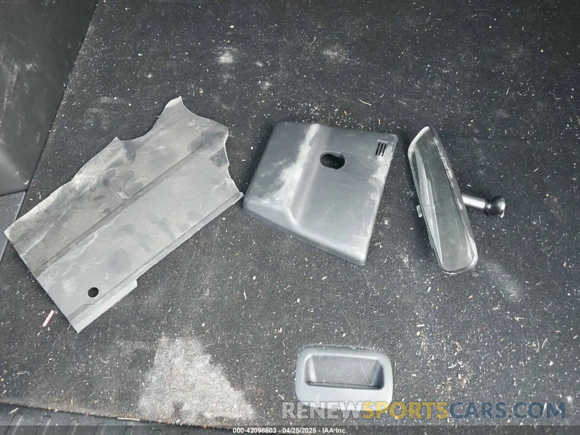 12 fotografías del automóvil dañado 5NMJA3DE3RH434368 HYUNDAI TUCSON 2024