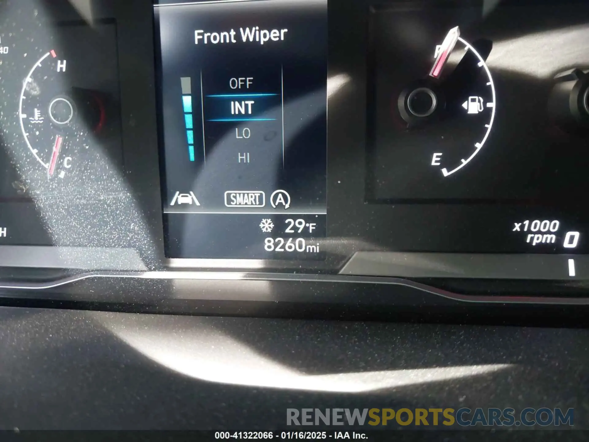 15 fotografías del automóvil dañado 5NMJA3DE4RH311954 HYUNDAI TUCSON 2024