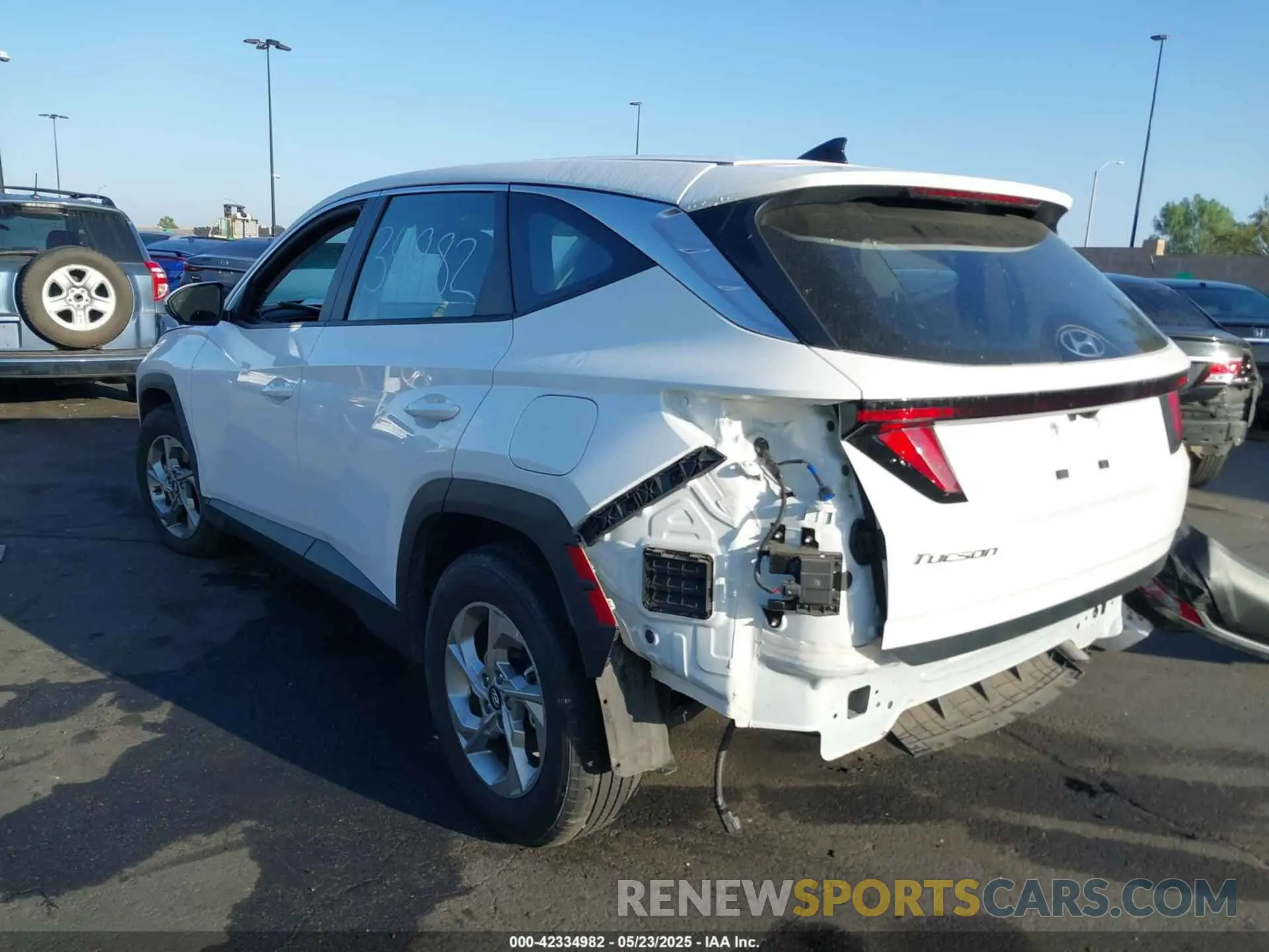 15 fotografías del automóvil dañado 5NMJA3DE4RH434346 HYUNDAI TUCSON 2024