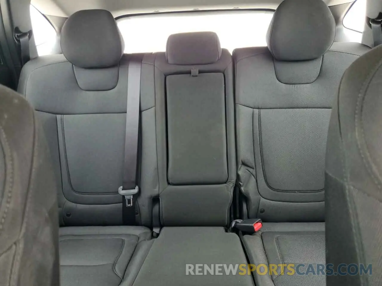 10 fotografías del automóvil dañado 5NMJA3DE5RH434033 HYUNDAI TUCSON 2024