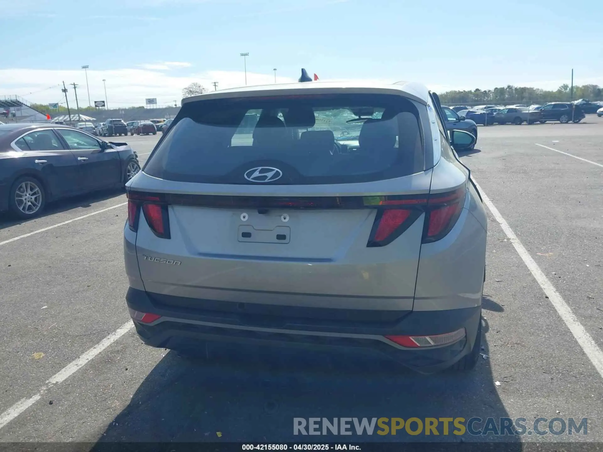 16 fotografías del automóvil dañado 5NMJA3DE7RH325329 HYUNDAI TUCSON 2024