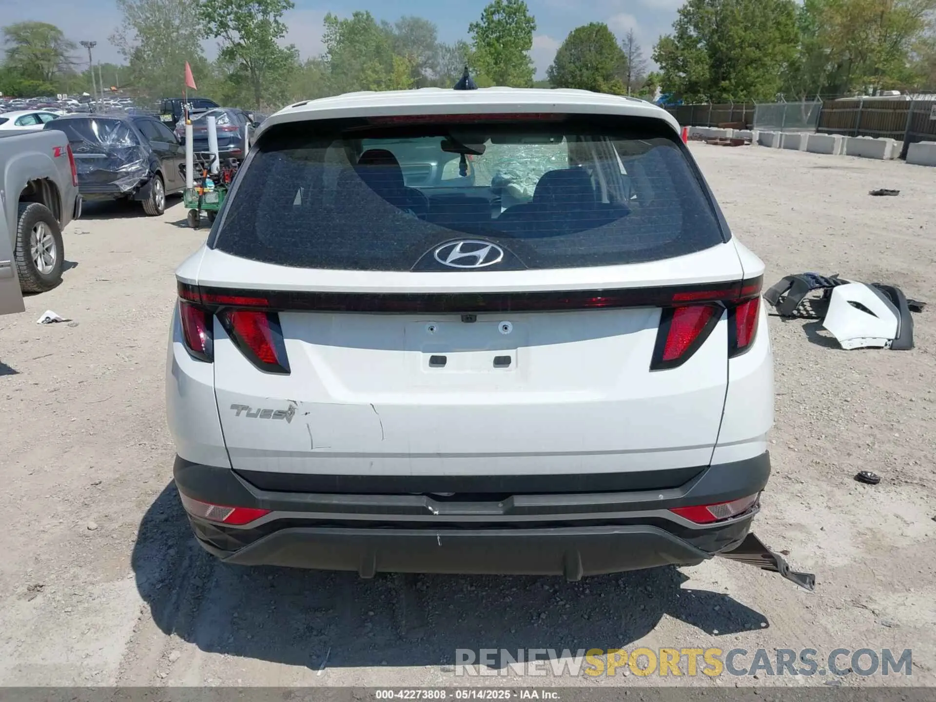 17 fotografías del automóvil dañado 5NMJA3DE7RH378290 HYUNDAI TUCSON 2024