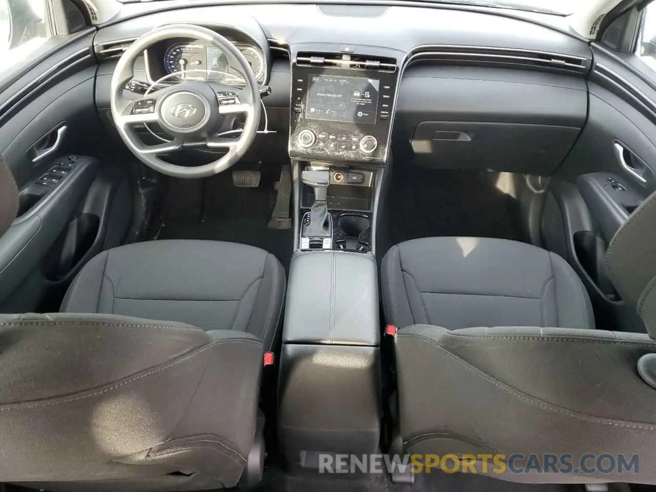 8 fotografías del automóvil dañado 5NMJA3DE9RH315580 HYUNDAI TUCSON 2024