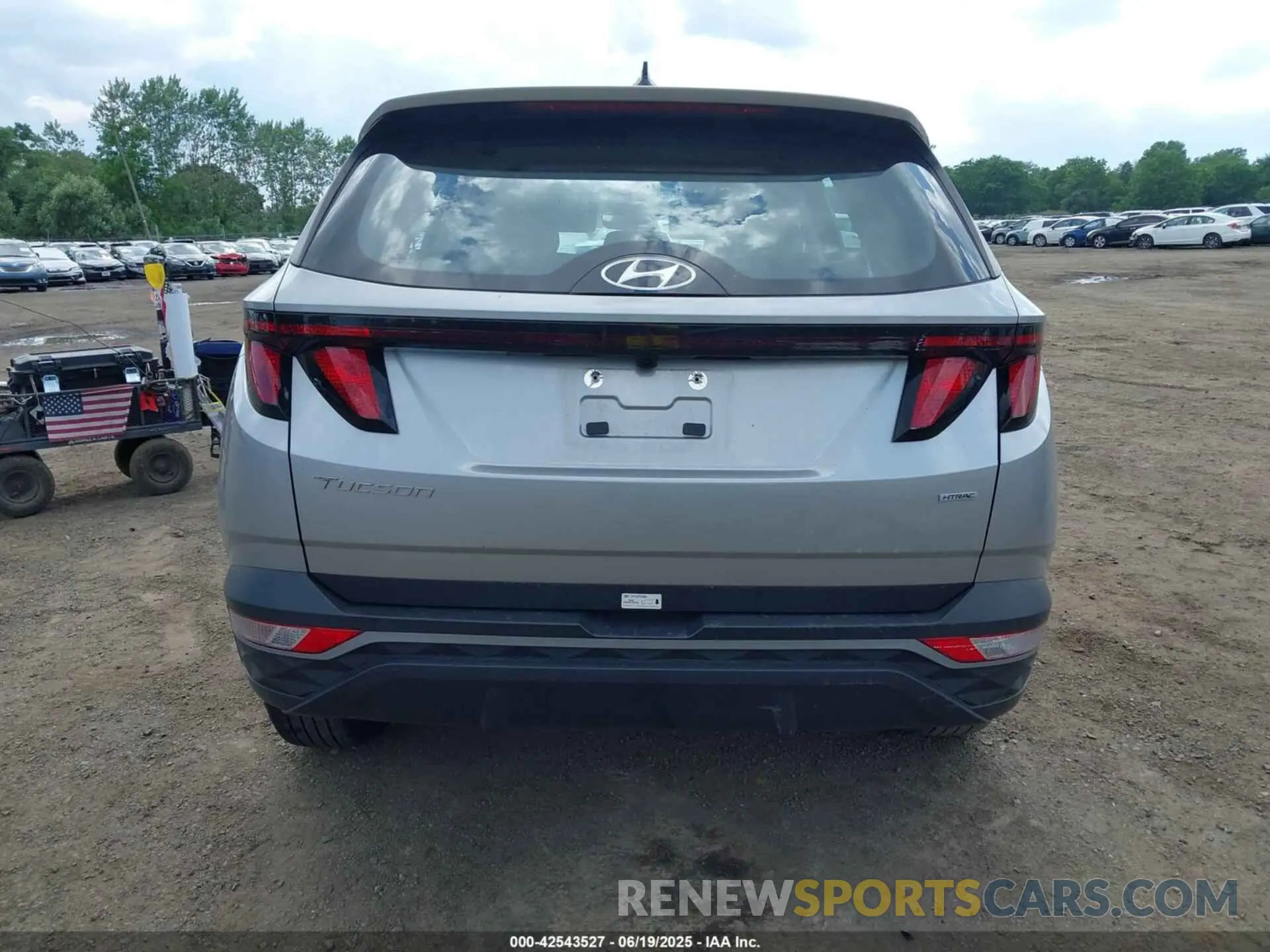 16 fotografías del automóvil dañado 5NMJACDE1RH432232 HYUNDAI TUCSON 2024