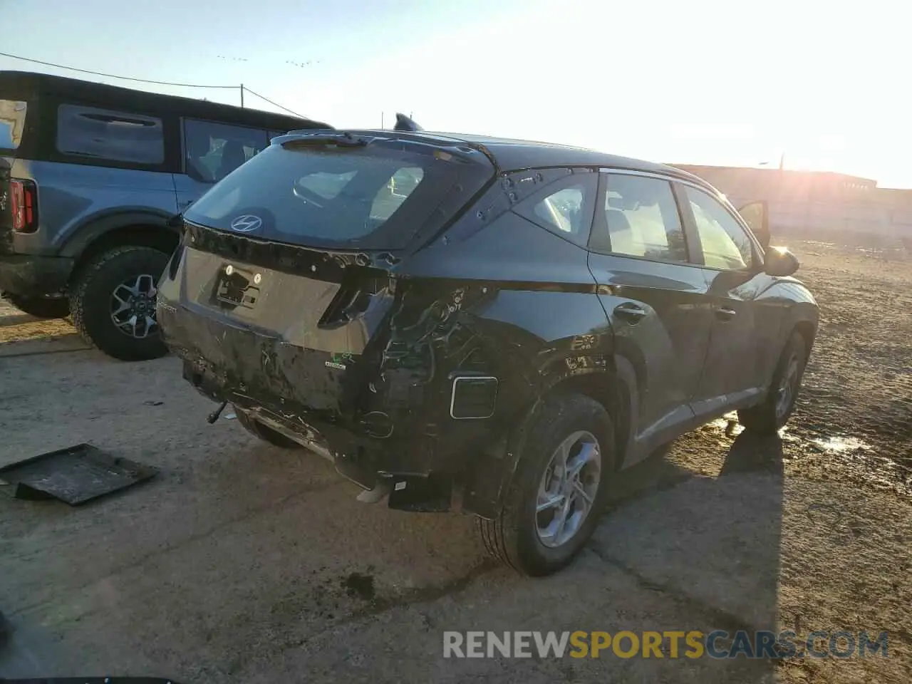 3 fotografías del automóvil dañado 5NMJACDE2RH415570 HYUNDAI TUCSON 2024