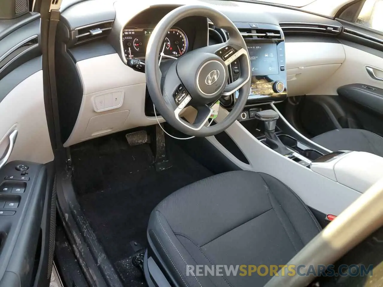 8 fotografías del automóvil dañado 5NMJACDE2RH415570 HYUNDAI TUCSON 2024