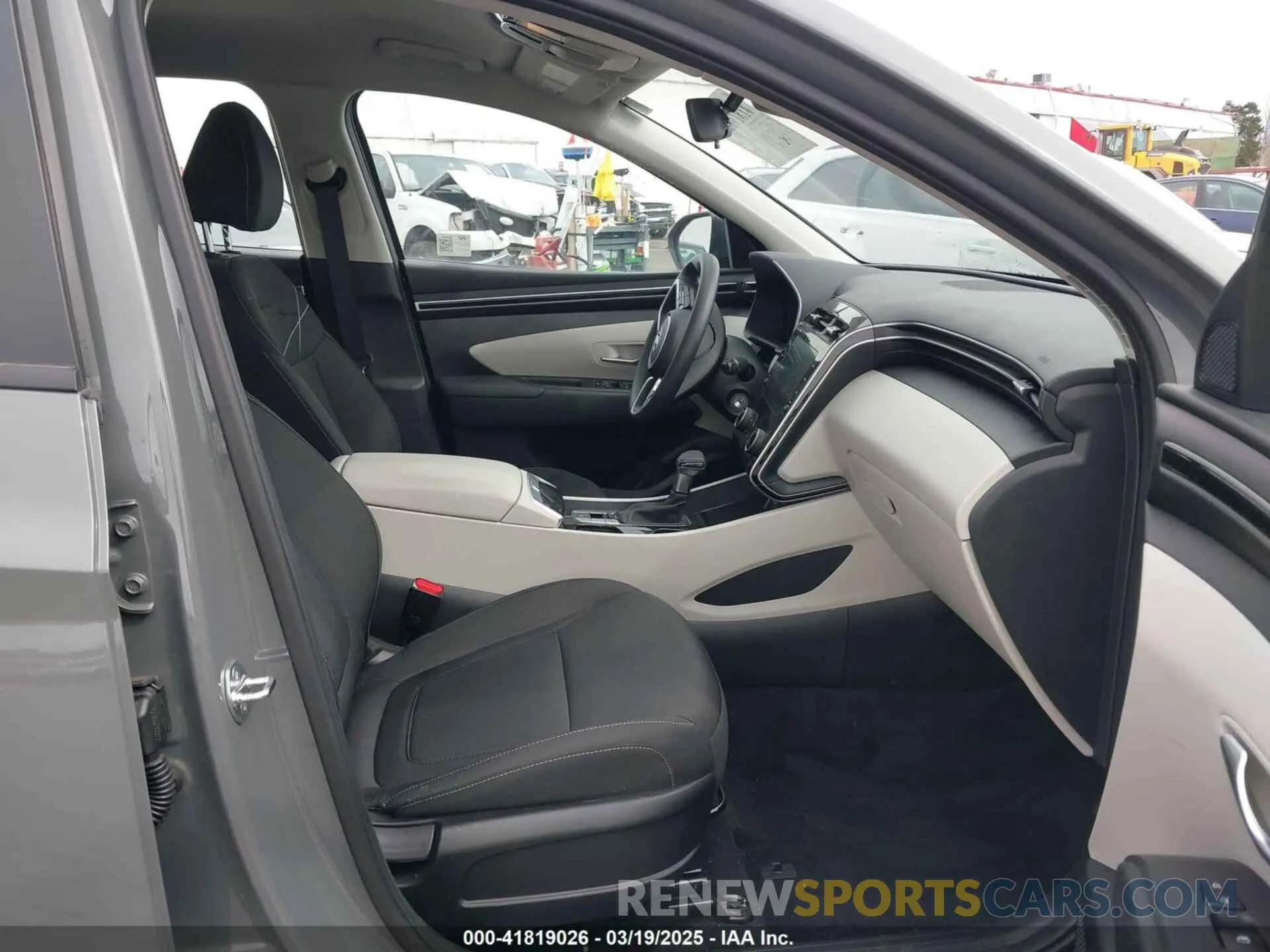 5 fotografías del automóvil dañado 5NMJACDE4RH400357 HYUNDAI TUCSON 2024
