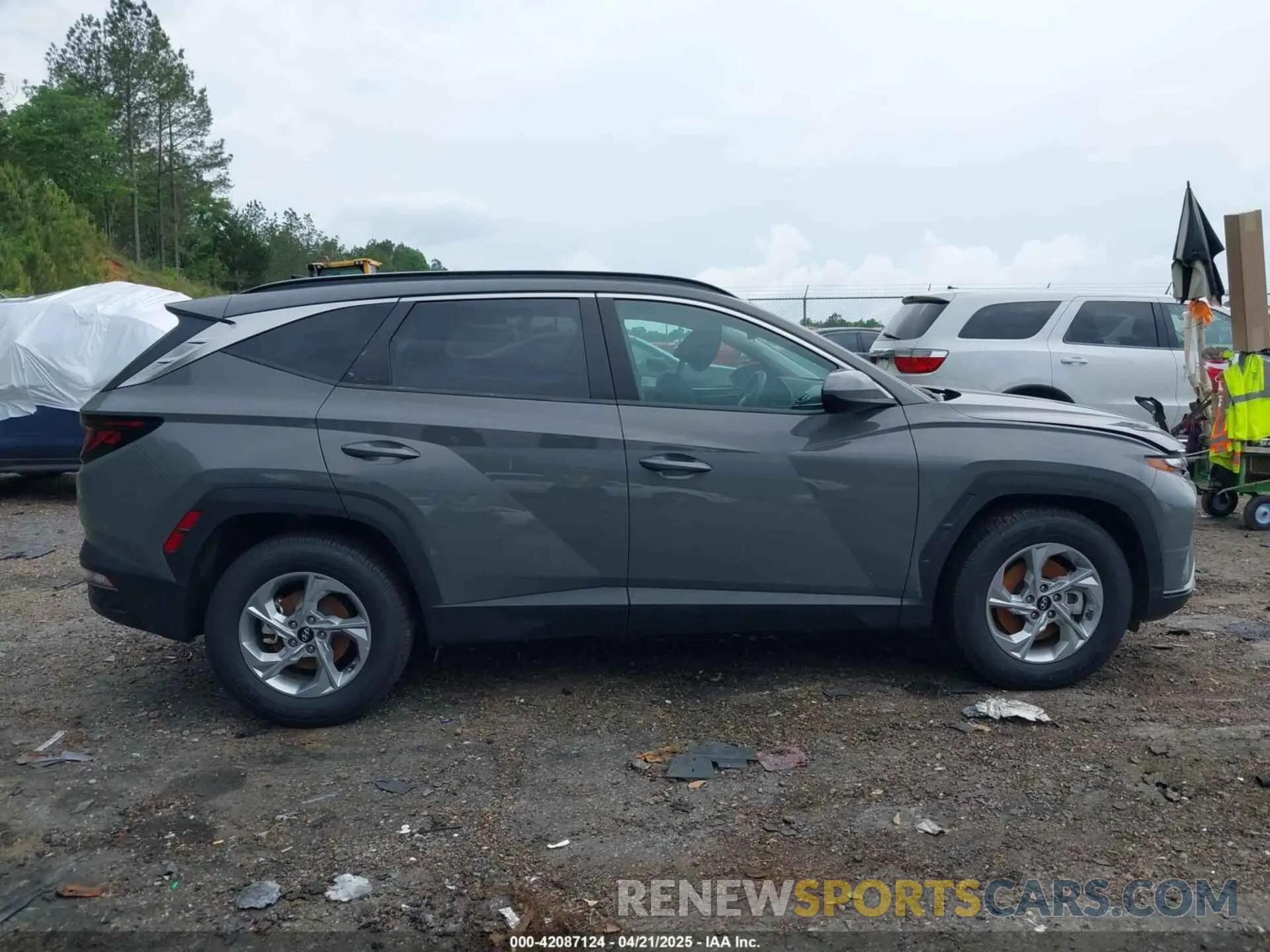 13 fotografías del automóvil dañado 5NMJB3DE0RH361098 HYUNDAI TUCSON 2024