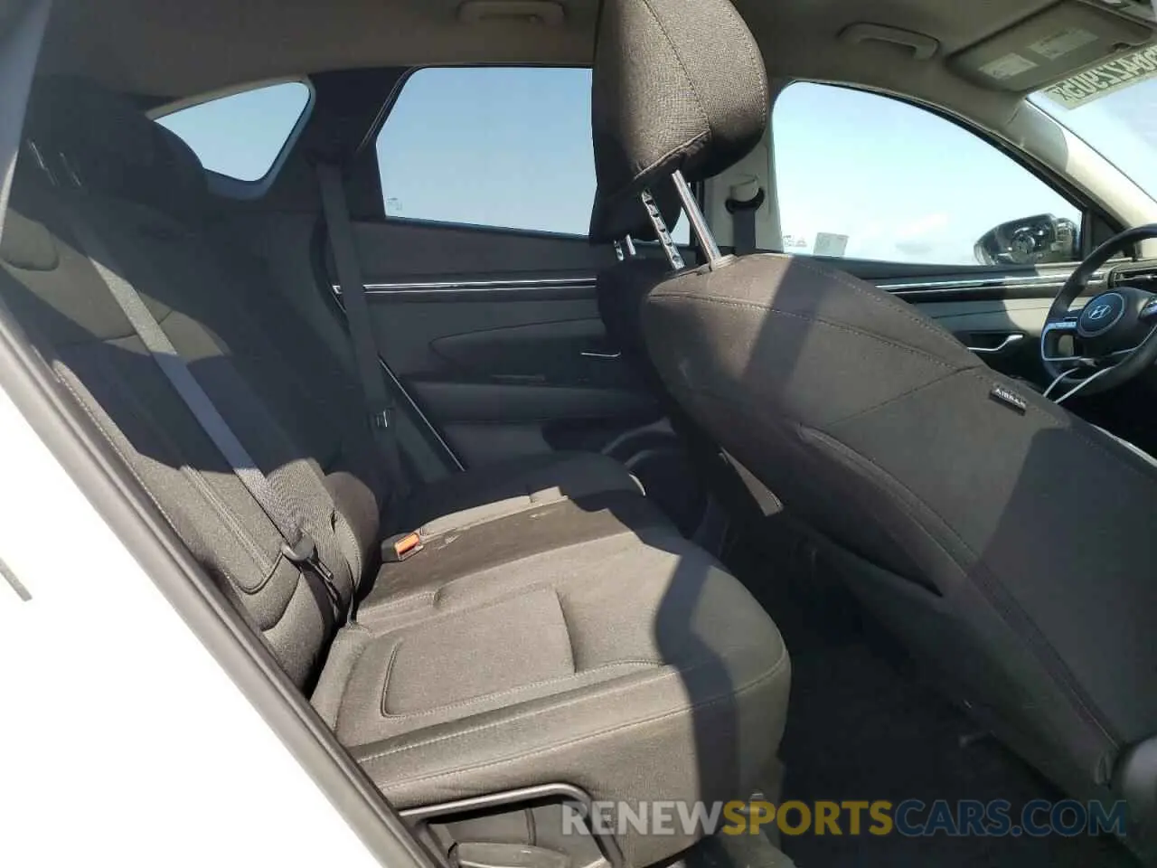 11 fotografías del automóvil dañado 5NMJB3DE0RH428315 HYUNDAI TUCSON 2024