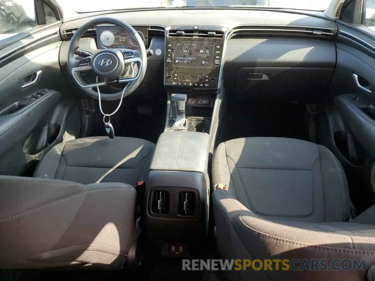 8 fotografías del automóvil dañado 5NMJB3DE0RH428315 HYUNDAI TUCSON 2024