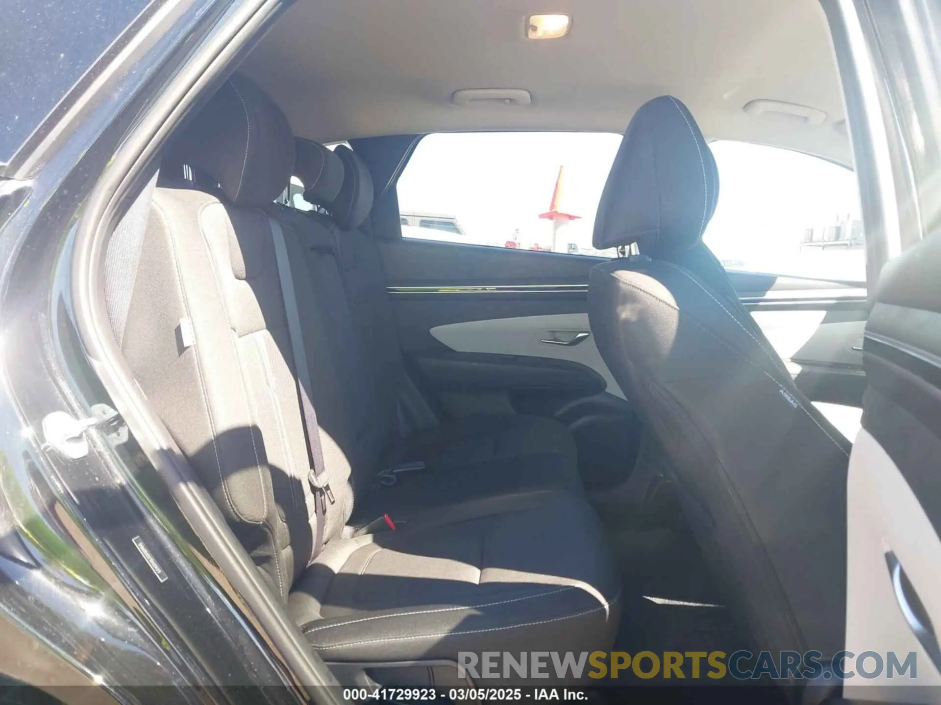 8 fotografías del automóvil dañado 5NMJB3DE1RH324173 HYUNDAI TUCSON 2024